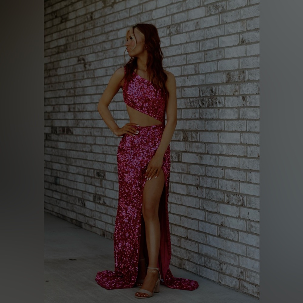 00 PROM DRESS